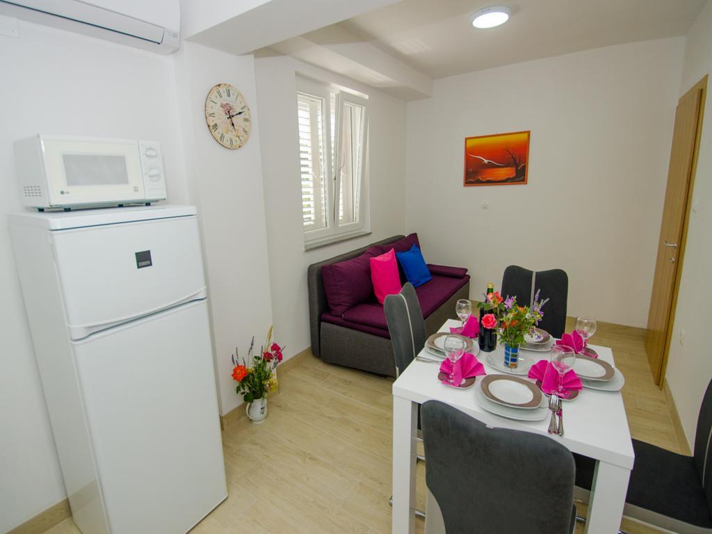 Apartments Vesela Janjina Luaran gambar