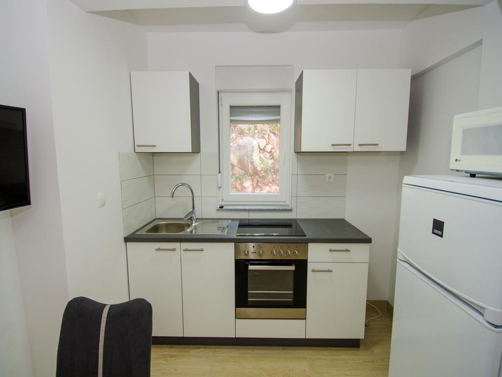 Apartments Vesela Janjina Luaran gambar