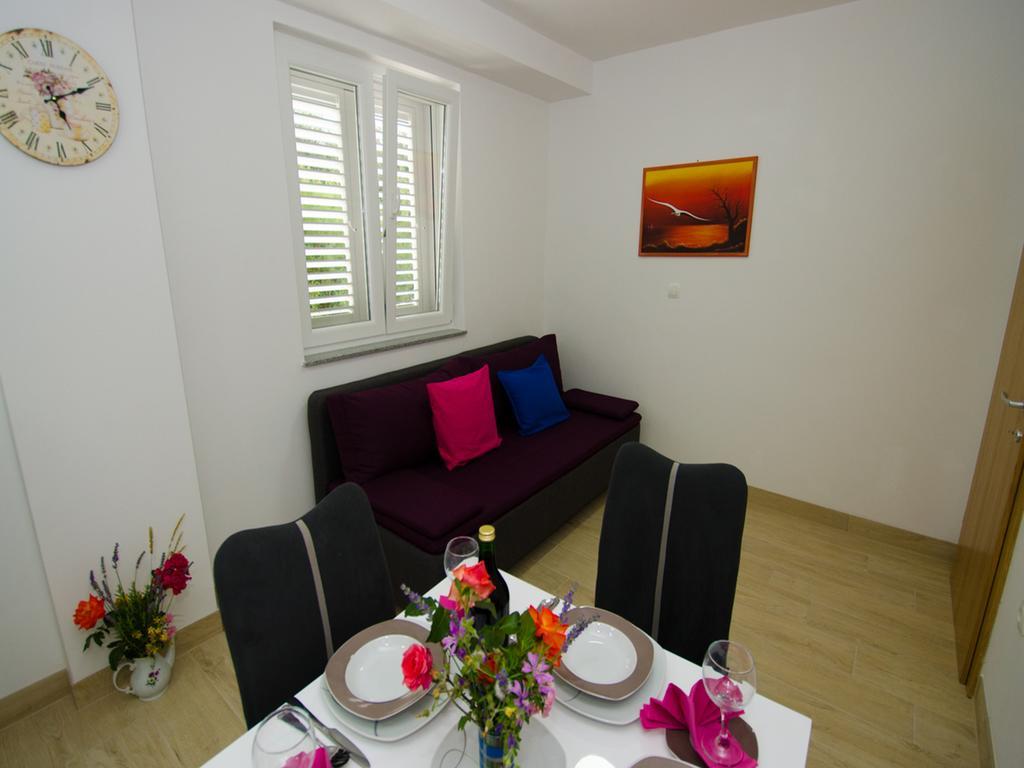 Apartments Vesela Janjina Luaran gambar