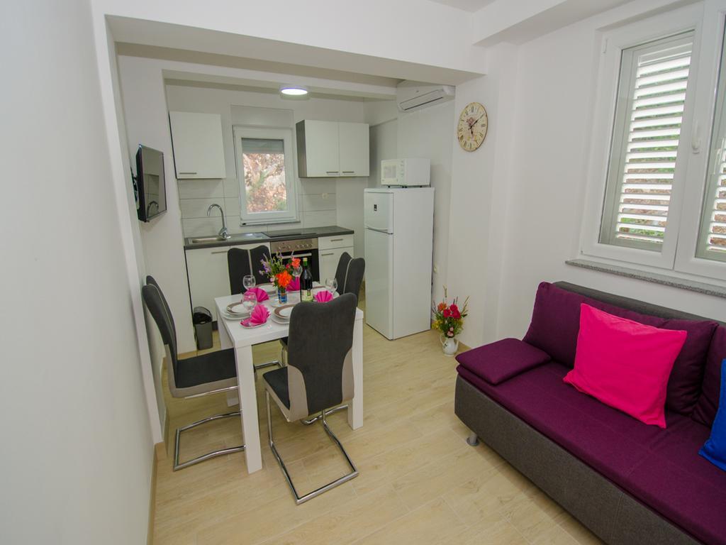 Apartments Vesela Janjina Luaran gambar