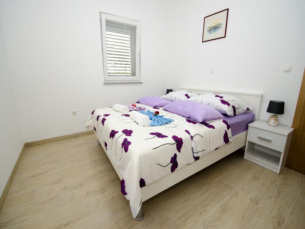 Apartments Vesela Janjina Luaran gambar